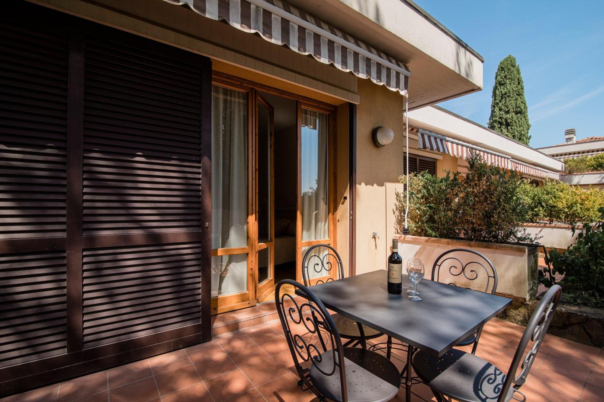 Residence Poggio Golf Chianti Firenze Импрунета Екстериор снимка
